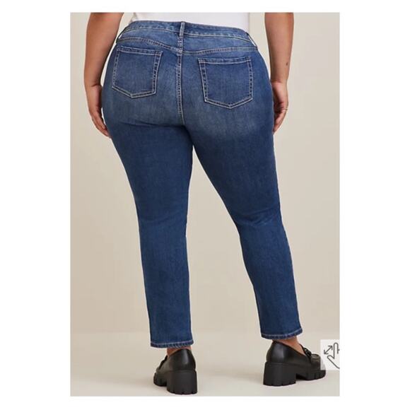 Torrid Straight Leg Jeans Sz.26S - Picture 2 of 14
